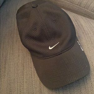 Nike Accessories - Women’s Nike Dri-Fit Hat Nike Accessories - Women’s Nike Dri-Fit Hat